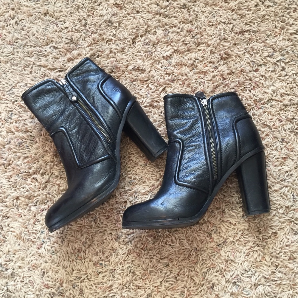 Frye Black Leather Ankle Booties with Side Zippers